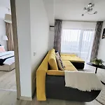 Stylish Escape, Fireplace, Sunset Views Apartamento *