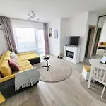 Stylish Escape, Fireplace, Sunset Views *