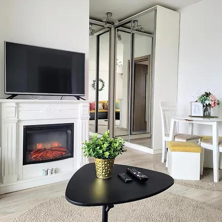 Stylish Escape, Fireplace, Sunset Views *