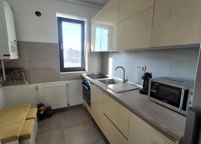 Stylish Escape, Fireplace, Sunset Views بوخارست