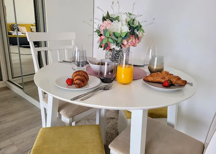 Апартаменти Stylish Escape, Fireplace, Sunset Views *