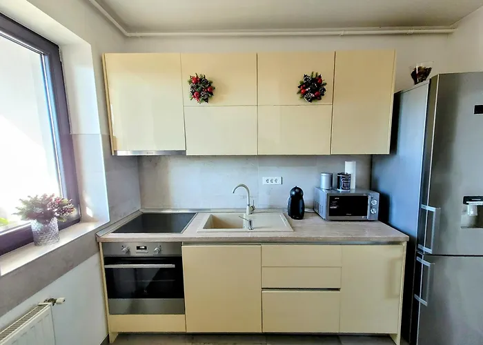 Stylish Escape, Fireplace, Sunset Views * Bukarest